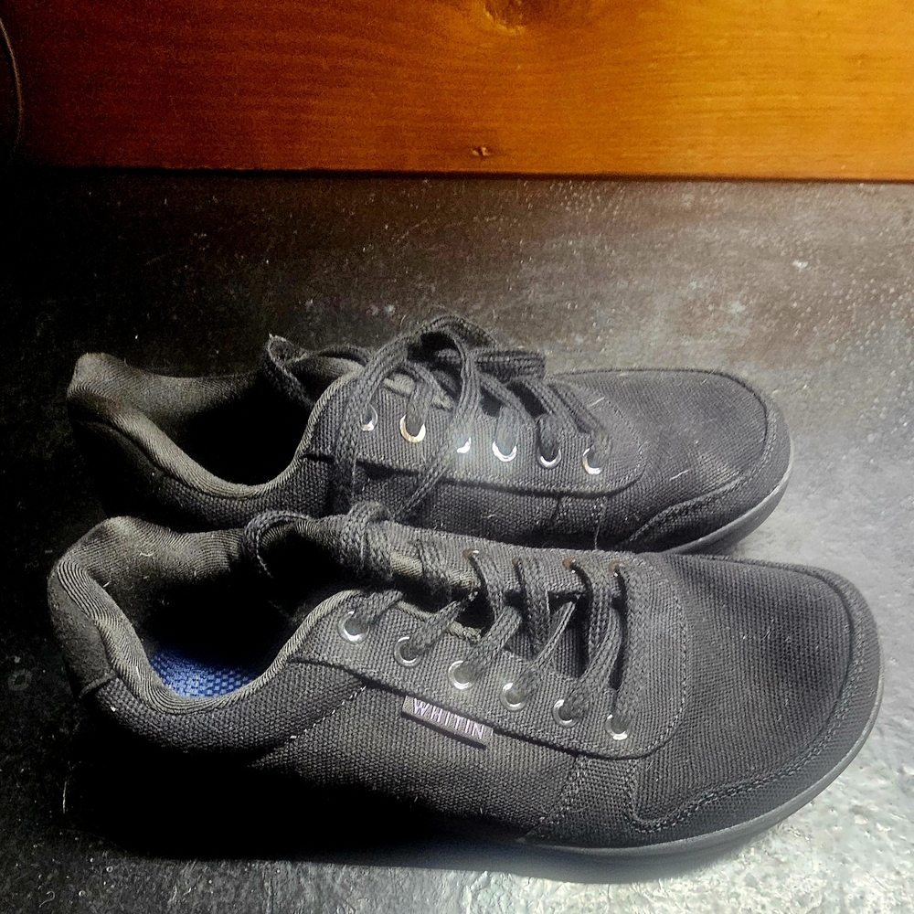 Whitin Unisex Shoes Size 39